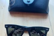 rayban classic rayban broken lens