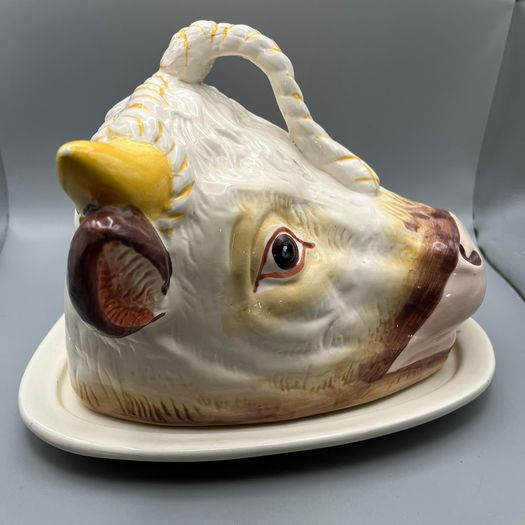 Rare 19th Century Staffordshire Style Bull Head Cheese Dish - Complete