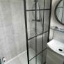 Sonas shower screen Image 2