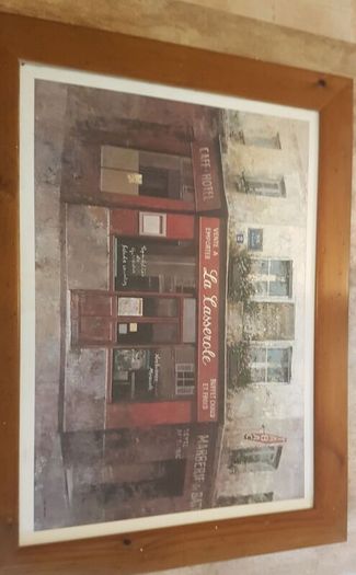 Cafe Scene Picture