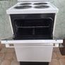 Free standing oven Image 3