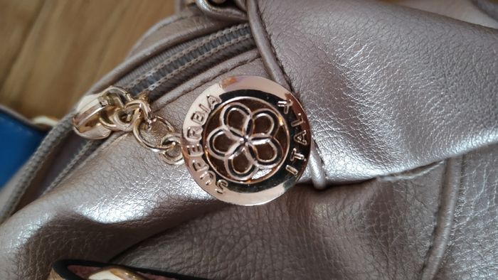 Superbia Handbag (Italy)