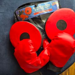 childrens boxing gloves and pads