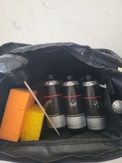 Audi car cleaning kit