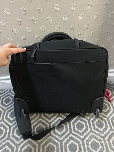 laptop bag trolley with some extra space