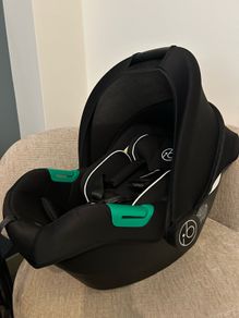 Ickle Bubba car seat with Isofix base