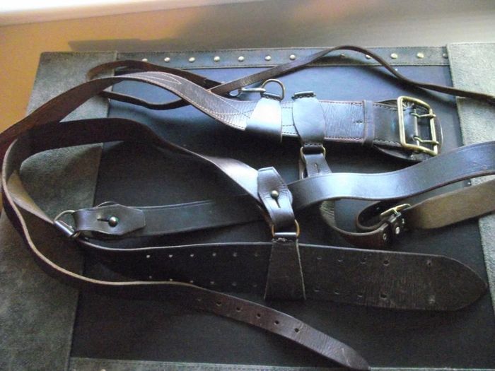 1970s Soviet Military Army Officer's Leather Sam Browne Belt with Field Bag Map-case