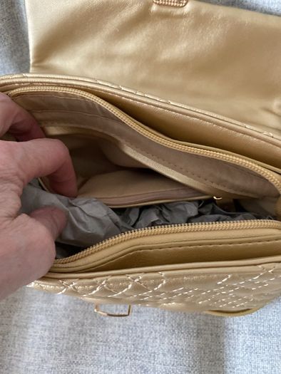 Gold quilted Punt Roma bag