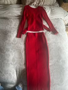 Fabulous 2 piece House CB wool skirt and jumper bought in brown Thomas , fabulous x mas outfit, has some stretch , size xs but would fit and 8 or 10 depending on how you like to wear, lovely bow and cut out detail at the back of jumper
