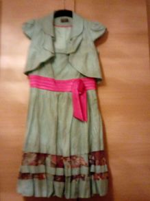 STUNNING ladies dress and Belro!!!!!