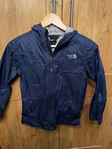 Boys North Face jacket SMALL