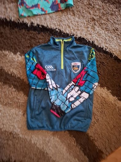 gaa top