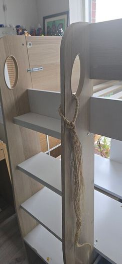 bunk bed