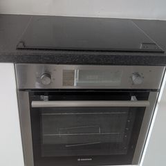 Hoover Oven and Electric Siemens Hob