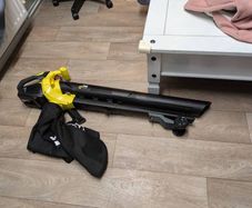 Karcher Leaf Blower (machine only)