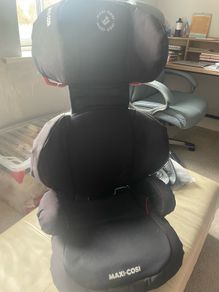 Maxi Cosi Booster Seat