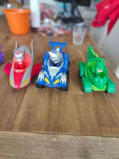 Superwing and PJ masks toys