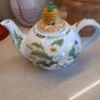 Cardew Design Tea Plant & Honey Bees 18oz Teapot Image 5