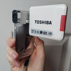 Toshiba S20 White HD Camcorder Digital Camera