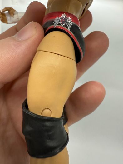 wwe elite series 32 Cody Rhodes action figure