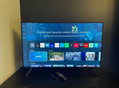 Samsung 43 inch Smart TV