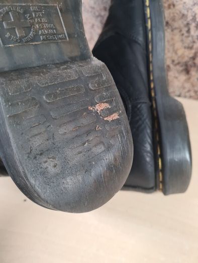 Mens Dr Martens 2976 Chelsea Boots  Black Leather Size Uk 11 Eu 46