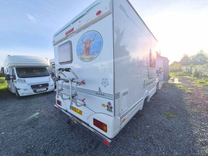 Camper