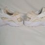 nike huarache Size 4 eu 36.5 white/cream in good condition Image 7