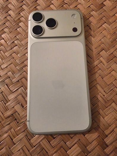 iphone 17 pro max 512GB