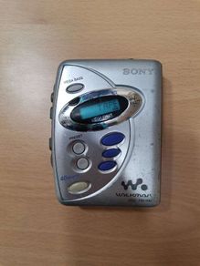 SONY WM-FX277 Walkman Cassette Player