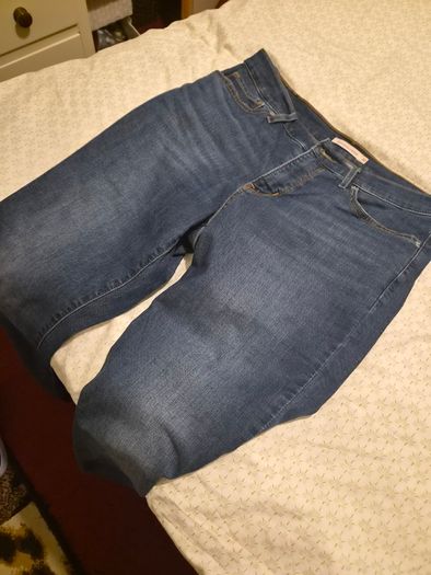Levi's shaping straight jeans