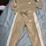 Boys adidas tracksuit 18/24 mths new never worn Image 4