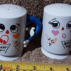 salt and pepper set