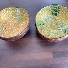 Lacquered Coconut Shell mBowls