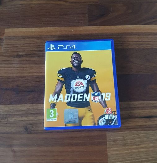 Madden 19 PS4 - French case plays in English - PlayStation 4