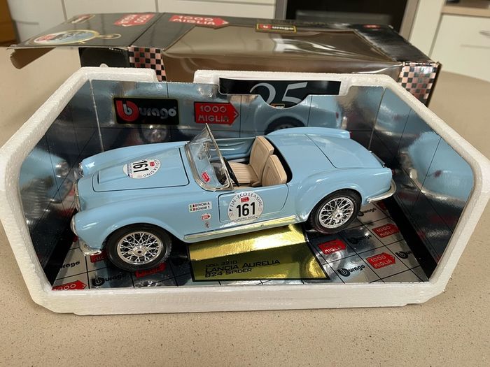 Mille Miglia Burago Model Car Scale 1/18