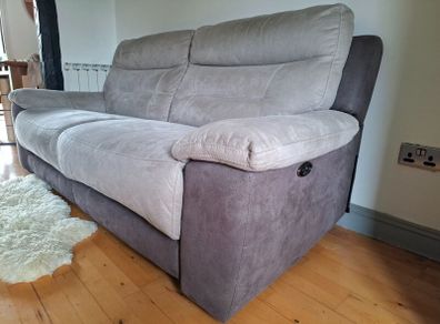Very comfy reclining Couch/Sofa and Armchair