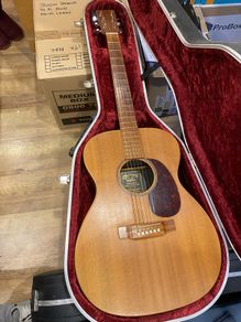 Martin OOOX1 acoustic guitar with hard case