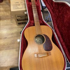 Martin OOOX1 acoustic guitar with hard case