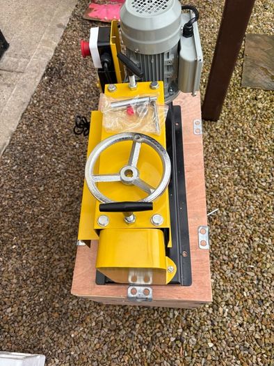 Electric wire stripper machine 220v new