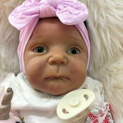 doll    Very cute reborn baby doll l