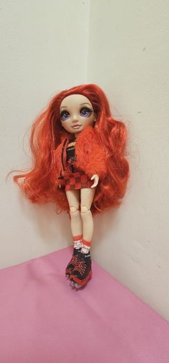 Rainbow High Fashion Doll Winter Break Ruby Anderson With Snowboard