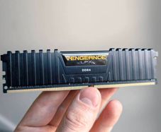 Corsair Vengeance 16gb DDR4