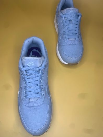 Get Unique Nike's