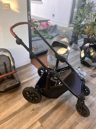 Baby Travel System- 3 in 1- KinderKraft