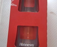 two cocktail glasses set