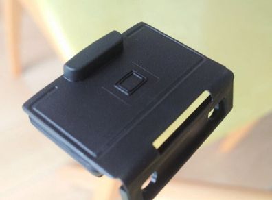Panasonic Toughbook CF-18/19 VGA Port Cover NEW