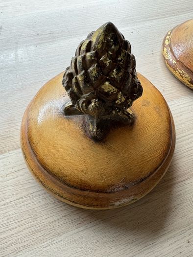 Large 57cm Neoclassical Lidded Urn/Decorative Centerpiece Vessel