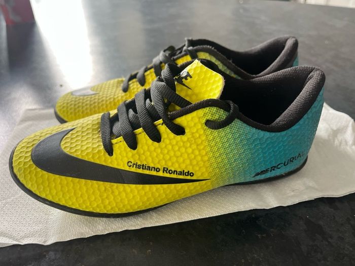 Nike Mercurial Ronaldo size 34