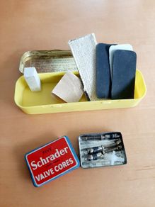 Dunlop cycle repair/Schrader tins